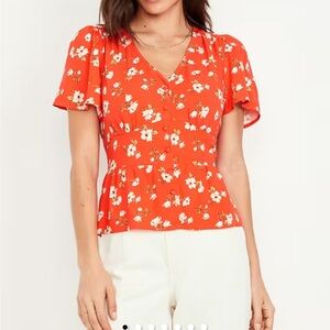 Old Navy V-Neck Button-Down Crepe Top